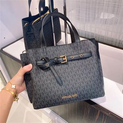 why is michael kors so popular|is Michael Kors good quality.